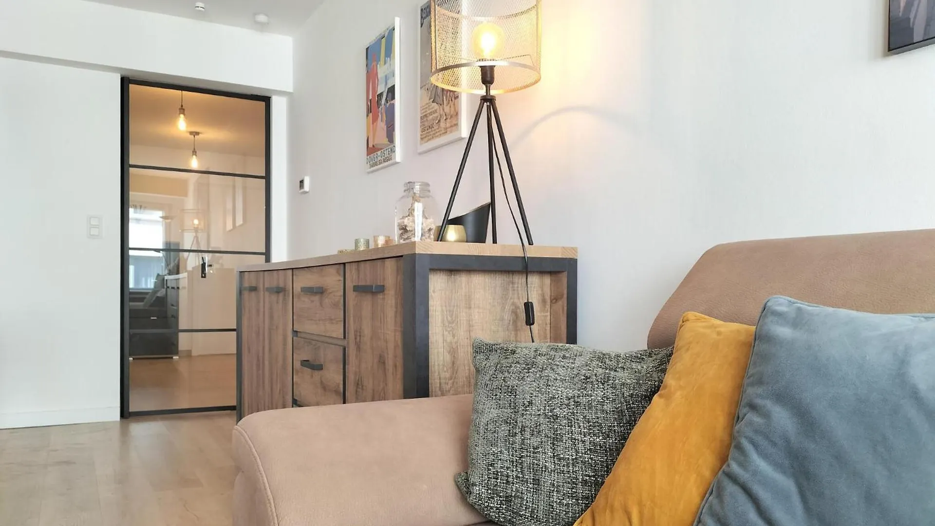 Cozy Apartment In Oostende 0*, Ostend